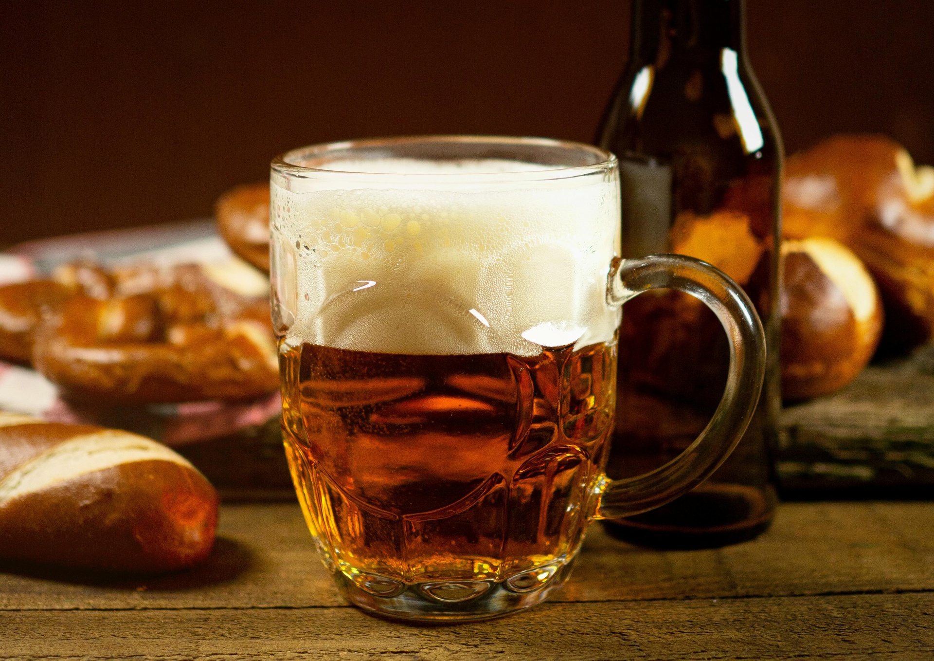 煙臺(tái)啤酒科普社區(qū)與商城平臺(tái)軟件開發(fā)，品味啤酒文化